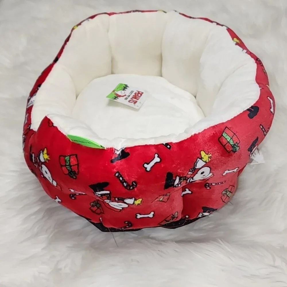 Charlie Brown Snoopy Christmas Pet Cat Dog Bed New With Tags 2025 Red Multicolor